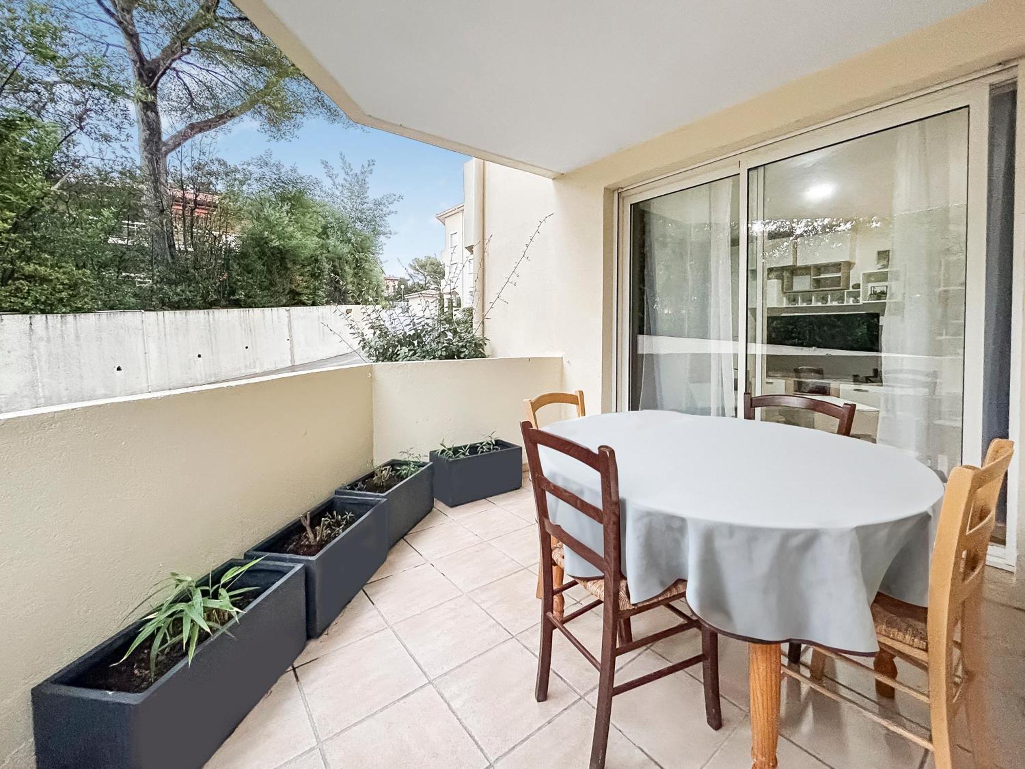 شقة Balcon, Parking, Piscine Et Clim' A 2 Pas Du Port Santa Lucia Saint-Raphaël المظهر الخارجي الصورة