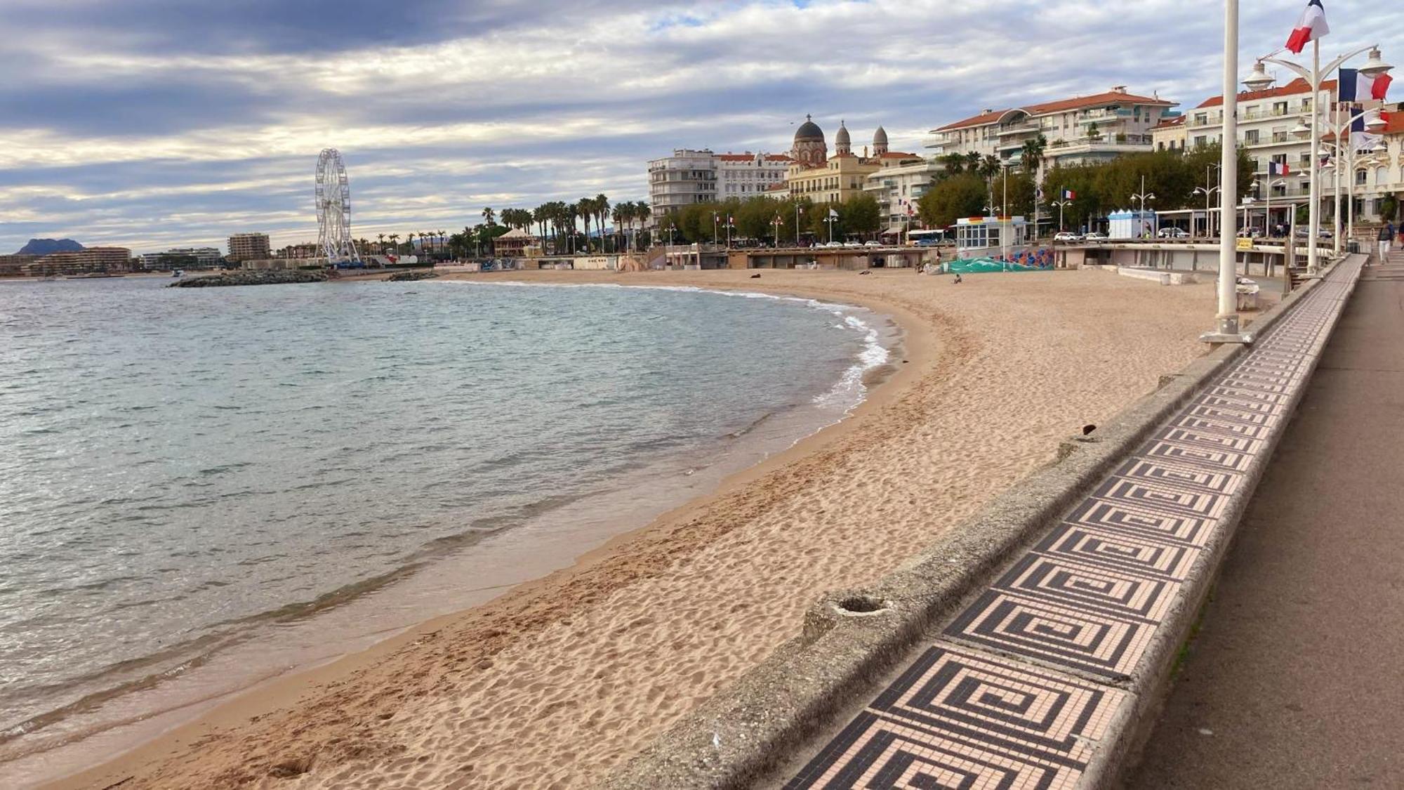 شقة Balcon, Parking, Piscine Et Clim' A 2 Pas Du Port Santa Lucia Saint-Raphaël المظهر الخارجي الصورة